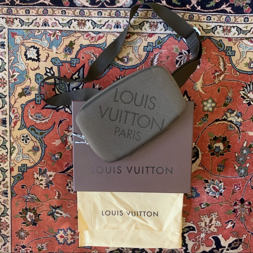 Louis Vuitton Vintage Messenger Bag